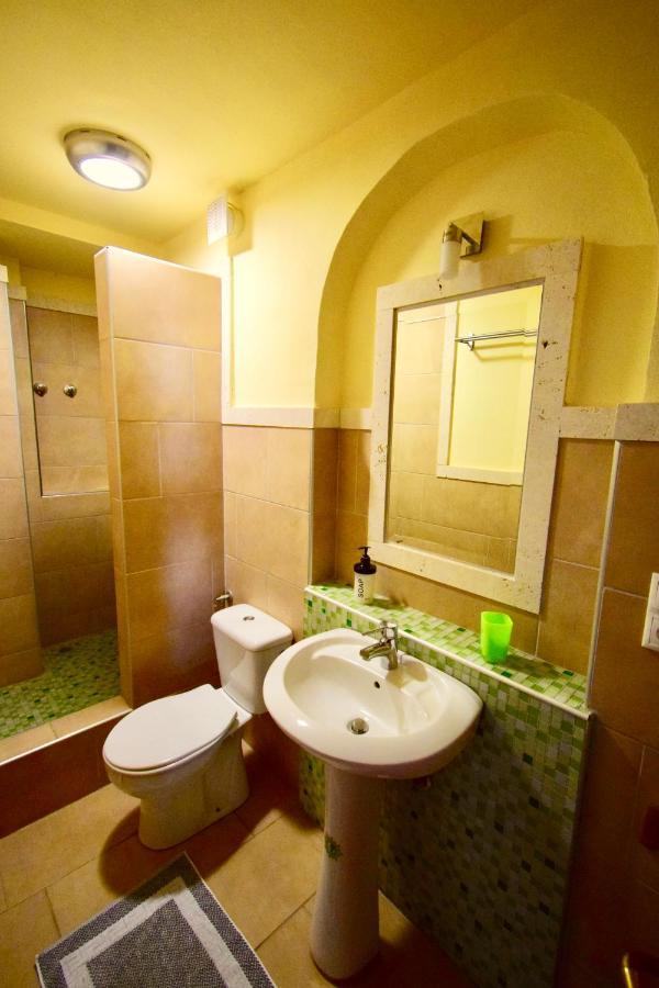 Menis Haus Rooms Неа-Врасна Экстерьер фото